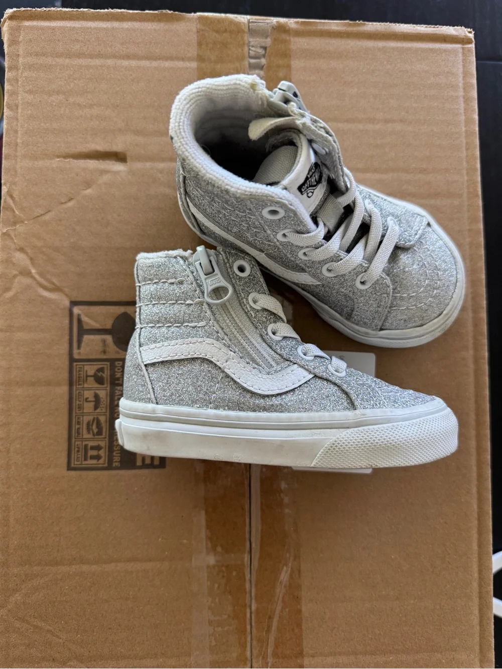 Vans Kids' Glitter High-Top Sneakers in Silver with White Stripe